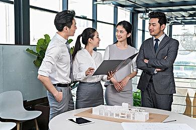 《漫威蜘蛛侠2》新预告片 经过拓展的漫威宇宙纽约市